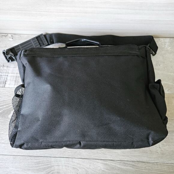 Transformers 2007 Hasbro Multinational Credit Collections Meeting Messenger Bag - Picture 4 of 14